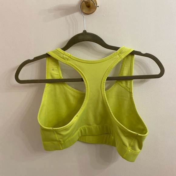 Nike Dri Fit Sports Bra - size L - Picture 2 of 2